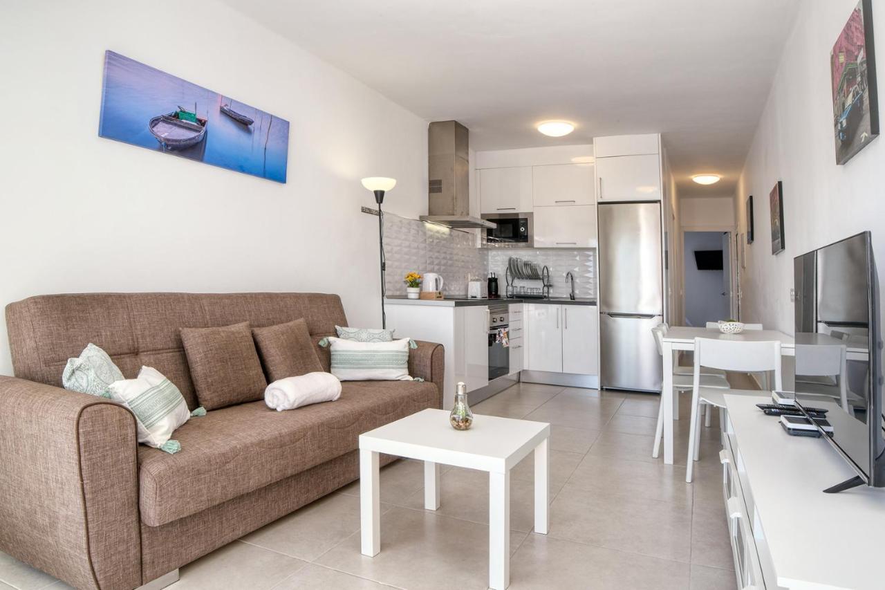Luminosa Vivienda Vacacional Con Vista A La Piscina Коста-Тегісе Екстер'єр фото
